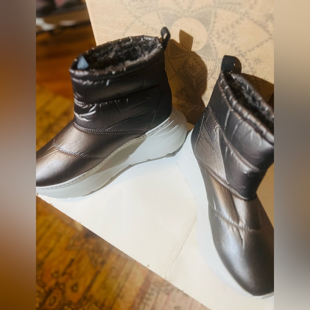 Free People Metallic Gray Boots - Picture 2 of 4